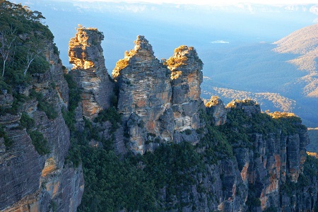 The-Three-Sisters-Blue-Mountains-NSW-450x300